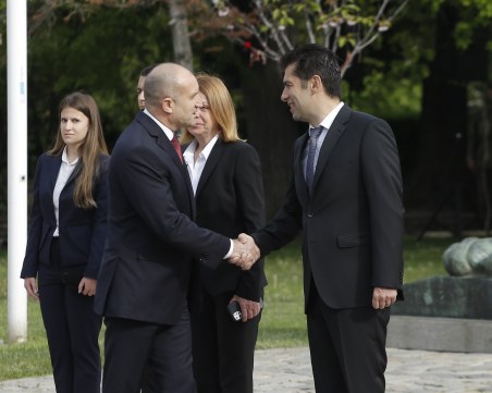 Петков: Правителството прави необходимото за изграждане на съвременна и боеспособна армия