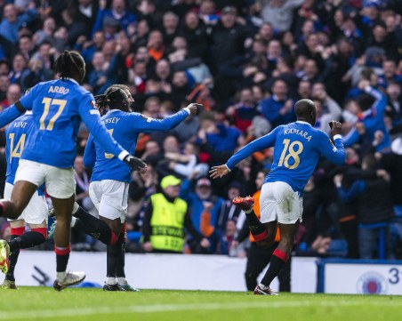 Рейнджърс отново направи страхотен мач и е на финал в Лига Европа