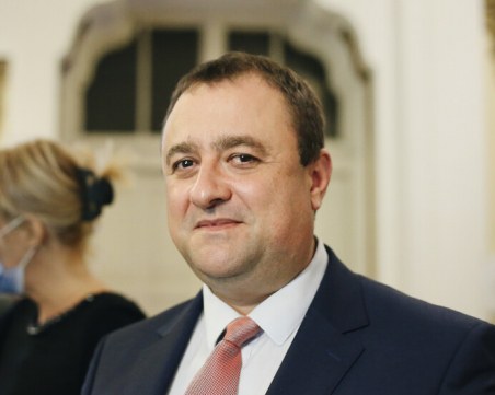 Земеделският министър: Няма опасност страната да остане без хляб