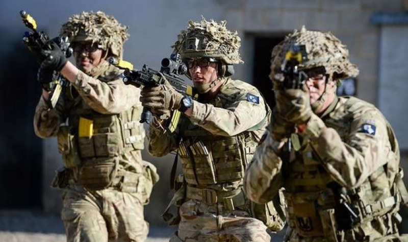 Рота на Британската армия пристигна в България, за да тренира и работи с наши военни
