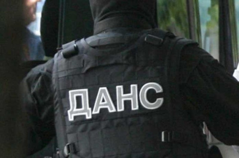 Божанов: ДАНС трябва да следи БНБ и