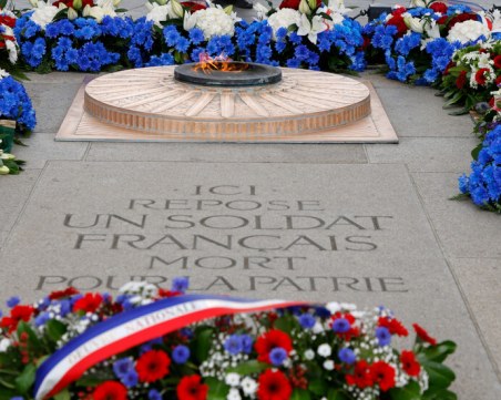 Франция чества победата над Хитлеристка Германия