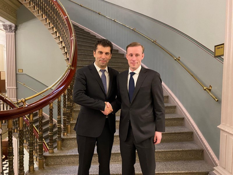 Кирил Петков с първи срещи на високо ниво в САЩ, получи подкрепа в борбата с корупцията