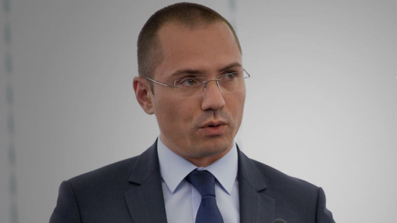 Джамбазки сезира ЕК за полицейщина срещу протестиращите превозвачи