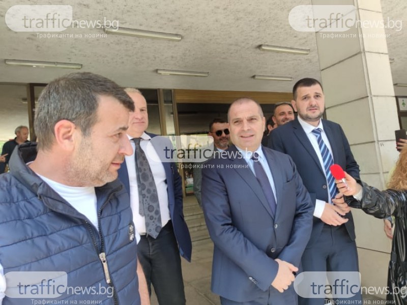 Протестът пред Областна управа в Пловдив бе прекратен, след като
