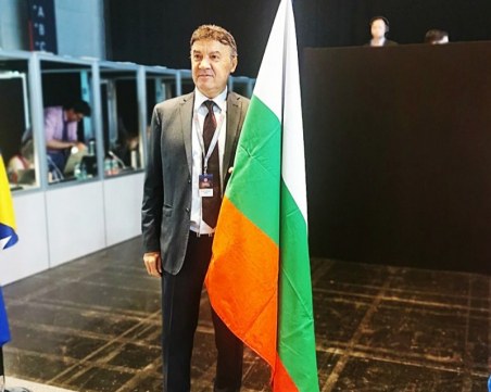 Борислав Михайлов участва в конгреса на УЕФА