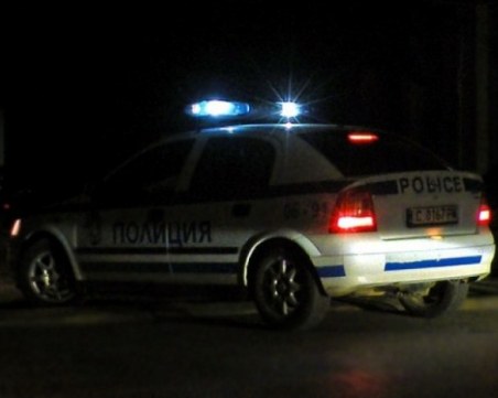 Откриха труп на жена в сак в София