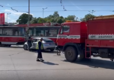 Катастрофа на кръстовището между булевардите Константин Величков и И Е
