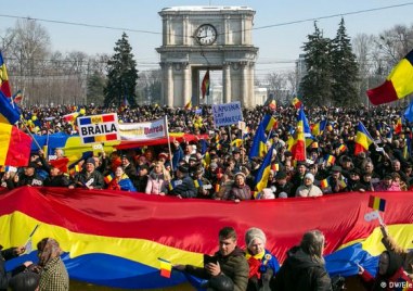 Президентът Мая Санду отхвърли риска от близки военни действия на