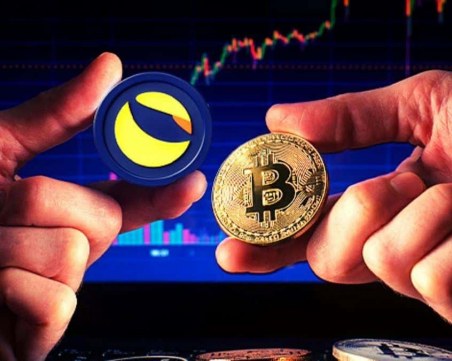 Криптопазарът продължава да потъва, цената на LUNA се срина с 99.9% за седмица