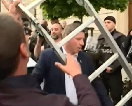 Симпатизанти на 