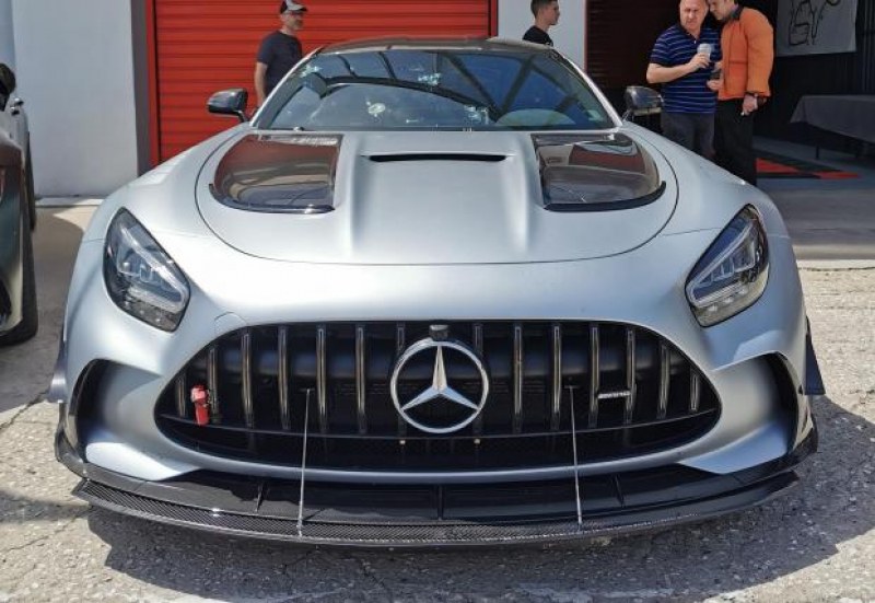 Български Mercedes-AMG GT Black Series счупи рекорд на пистата в Серес