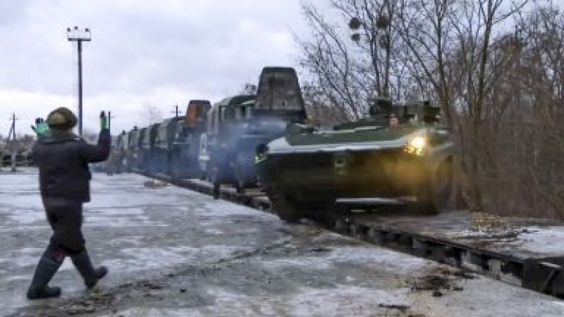 Русия засили атаките си в Източна Украйна и завоюва нови позиции в Донбас