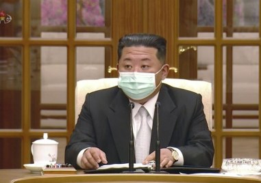 Севернокорейските медии публикуваха кадри на които държавният ръководител Ким Чен