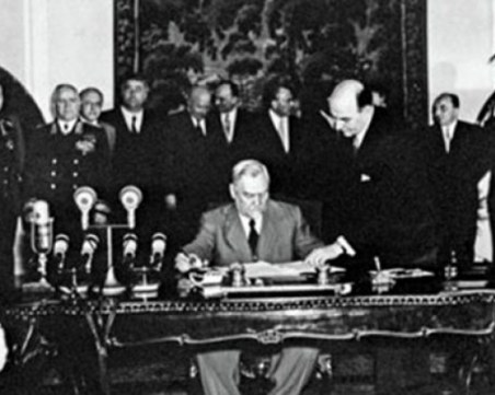 На този ден: Създаден е Варшавският договор