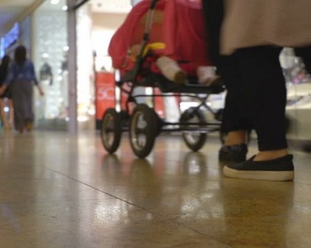 Непълнолетна преспа в районното заради кражба на парфюми