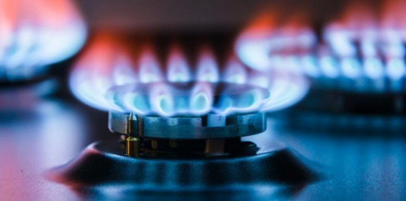 КЕВР утвърди с близо 14% по-скъпа цена за природния газ през май