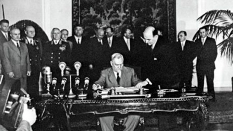 На този ден: Създаден е Варшавският договор