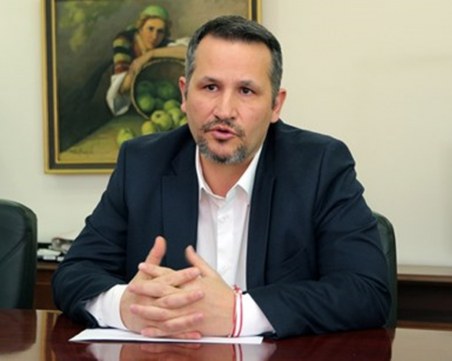 Христанов: Възможно е увеличение на цената на хляба с 25%