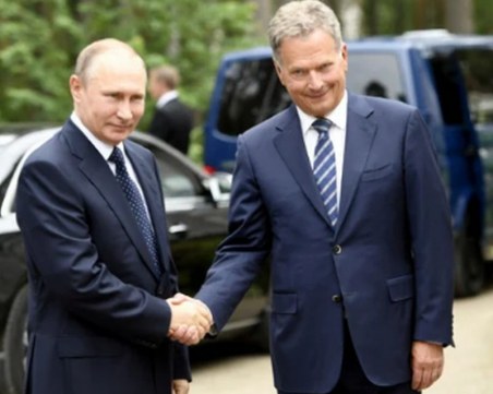 Президентът на Финландия и Путин разговаряха за НАТО