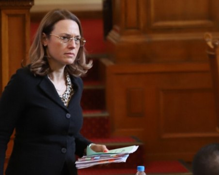 Ива Митева: Българите не искат предсрочни избори