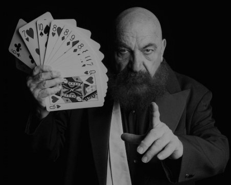 Почина Астор - голямото име на българското илюзионно изкуство