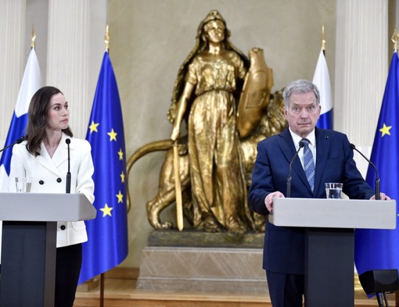 Финландия подава молба за НАТО в сряда, Русия ѝ спря тока