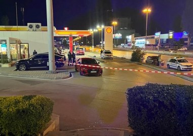 Двама души са простреляни на бензиностанция на Околовръстното в София