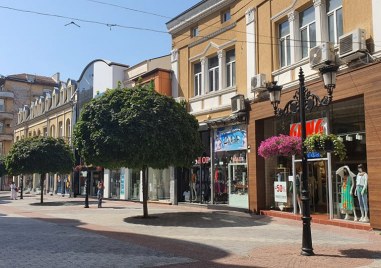 Времето в Пловдив ще остане слънчево и максималните температури отново