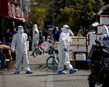 Започва поетапно разхлабване на мерките в Китай