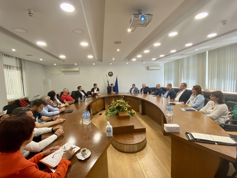ОА: Фондът за развитие на летище Пловдив ще бъде съживен