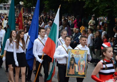 Пловдив ще посрещне 24 май с грандиозно шествие и множество