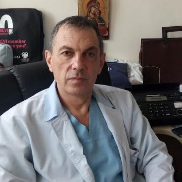 Проф. Николов от УМБАЛ „Свети Георги”: Пациентите търсят кардиолог, когато настъпят тежки усложнения
