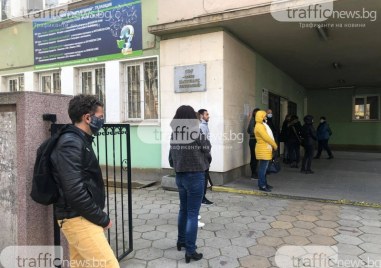 186 зрелостници от Пловдив и областта не са допуснати до