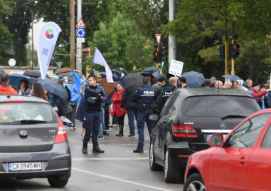 Протести на транспортния бранш блокираха ключови локации в София и