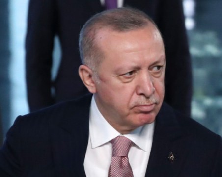 Турция блокира кандидатстването на Швеция и Финландия в НАТО