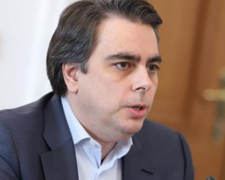Асен Василев: През септември ще видим дали ще има по-високи нива на инфлацията