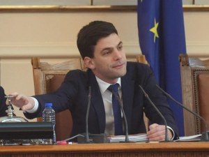 Минчев: Решението за решетките е взето от главния секретар на НС