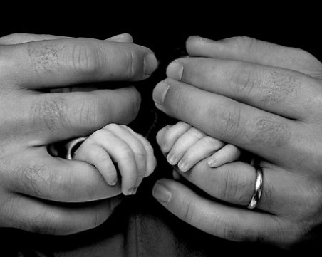 Майка, изгубила детето си, откри причината за синдрома на внезапната детска смърт