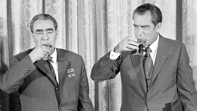 На този ден: Никсън става първият американски президент посетил СССР