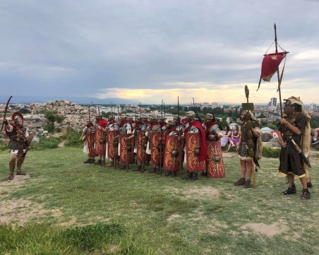 Първи Италийски легион завладя Небет тепе и Стария град