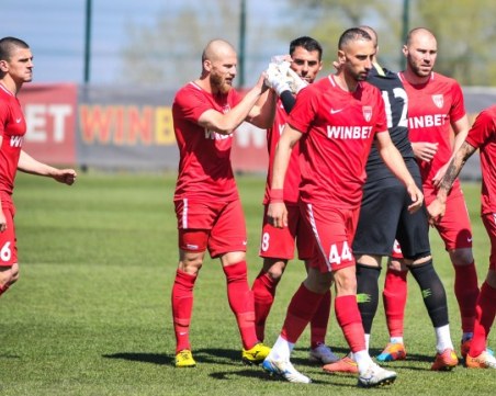 Стойне Манолов обяви: Царско село приключва съществуването си