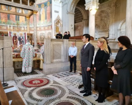 Кирил Петков се поклони пред мощите на Св. Кирил в Рим