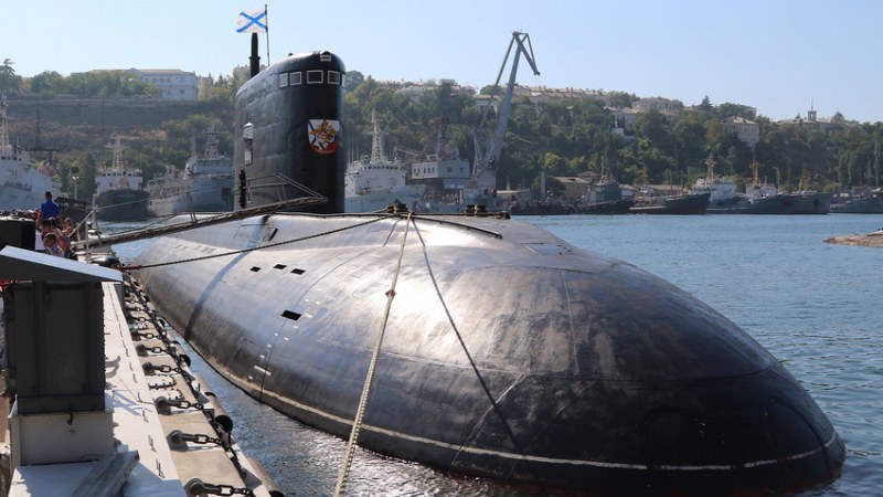 Руското министерство на отбраната съобщи, че е изстреляло от подводница