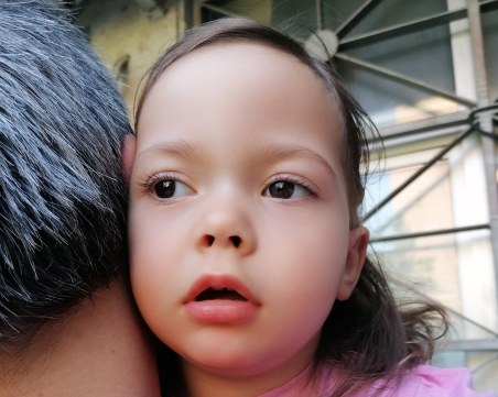 Клиниката в Германия отказа лечения на малката Бояна
