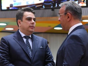 Василев призова колегите си от ЕС за реални действия за борба с инфлацията