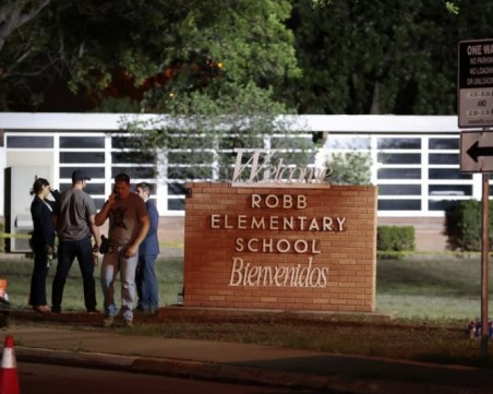 Нови разкрития за стрелеца след убийствата в Тексас