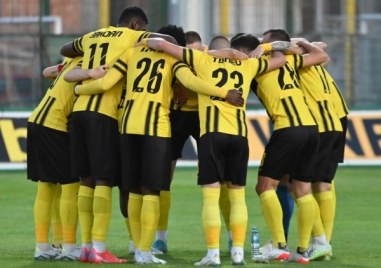 Ботев приема Берое в битка за влизане в евротурнирите Победителят