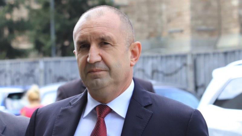 Радев: Очаквам устремът за решаването на проблемите на РС Македония да се прилага и за българските граждани