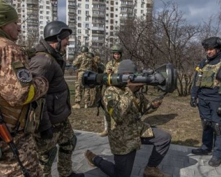 Европол загрижен в чии ръце отиват оръжията за Украйна
